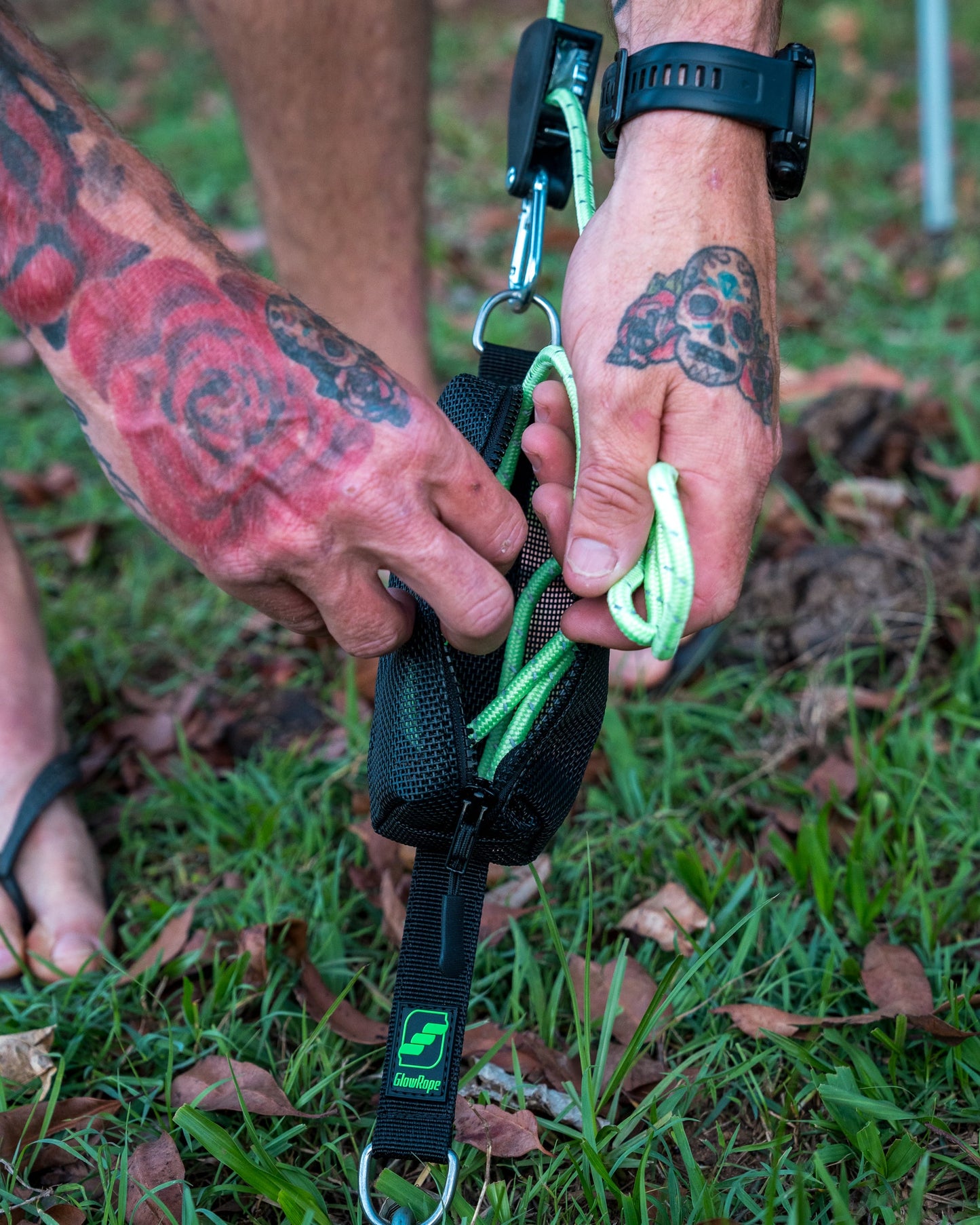 Ratcheting Glow in the Dark Guy Rope System